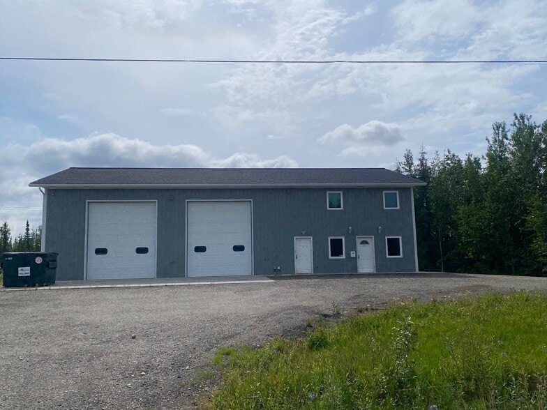 Primary Photo Of 2125 Richardson Hwy, North Pole Office For Lease