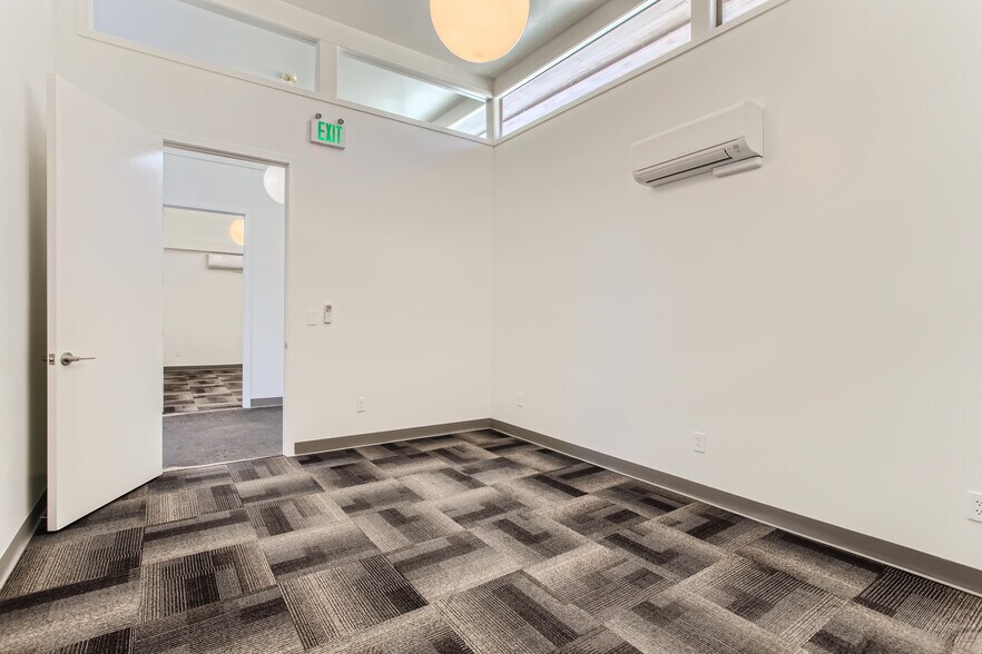 More Photos Of 124 Berkeley Ave, Molalla Medical For Sale