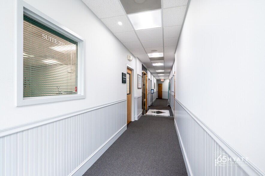 More Photos Of 3169 Braverton St, Edgewater Medical For Lease