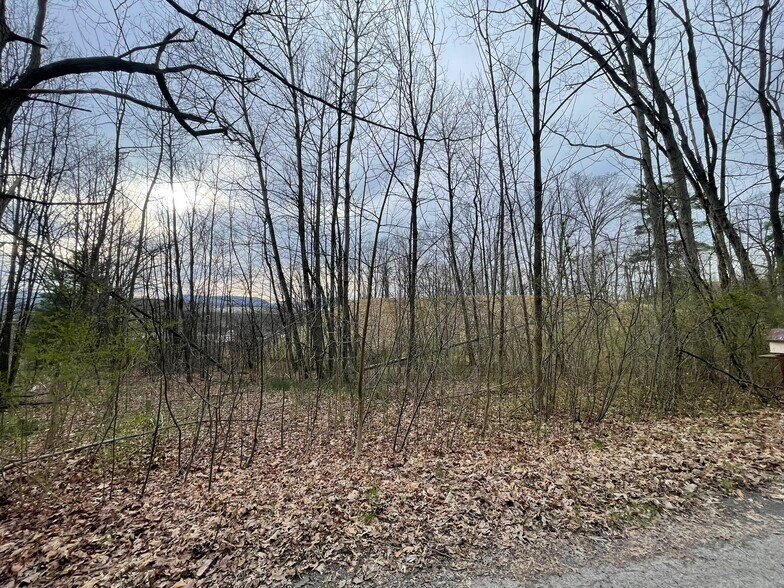 More Photos Of 1122 Amelia Ave, Altoona Self Storage For Sale