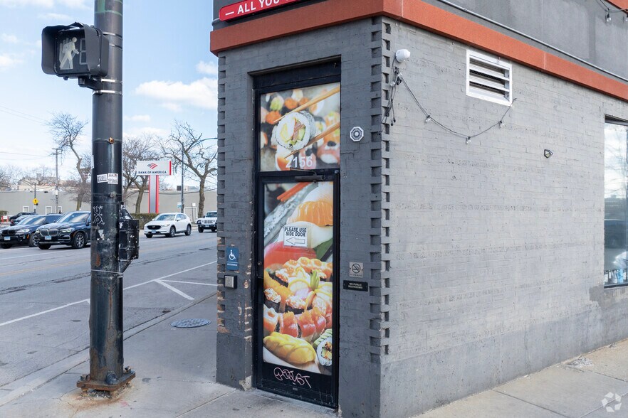 More Photos Of 2150-2183 N Clybourn Ave, Chicago Storefront Retail Office For Lease