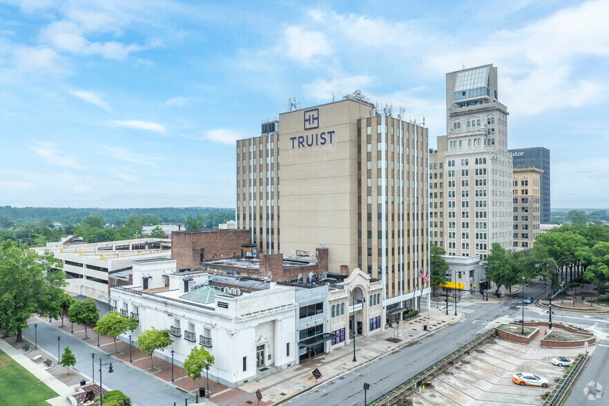 More Photos Of 801 Broad St, Augusta Office For Lease