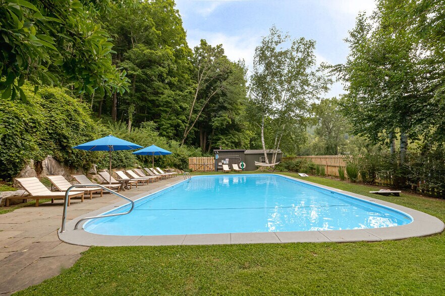 More Photos Of 37 Catamount Rd Hillsdale, Hillsdale Hotel For Sale