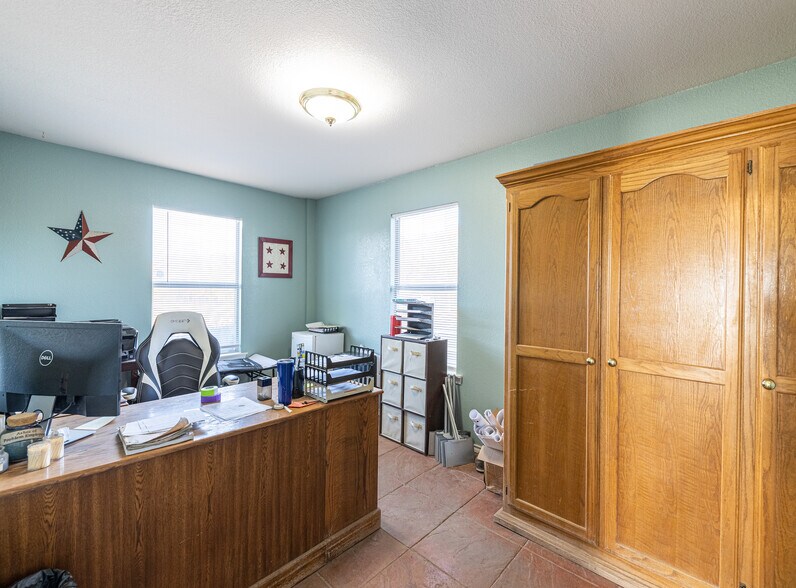 More Photos Of 6407 S US Highway 377, Stephenville Land For Sale