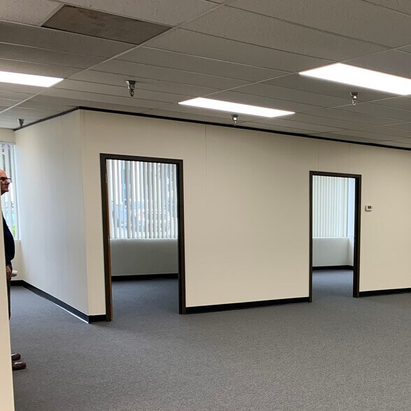 More Photos Of 75 York Ave, Randolph Warehouse For Lease