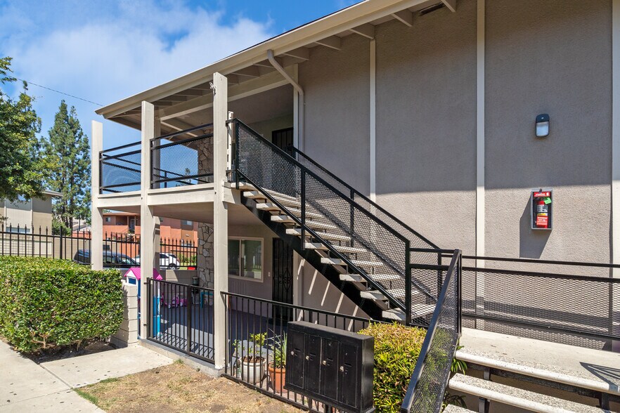 More Photos Of 1260 Burwood St, La Habra Apartments For Sale