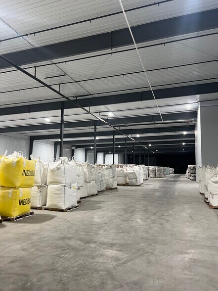 More Photos Of 3915 15th N ave, Fargo Industrial For Lease