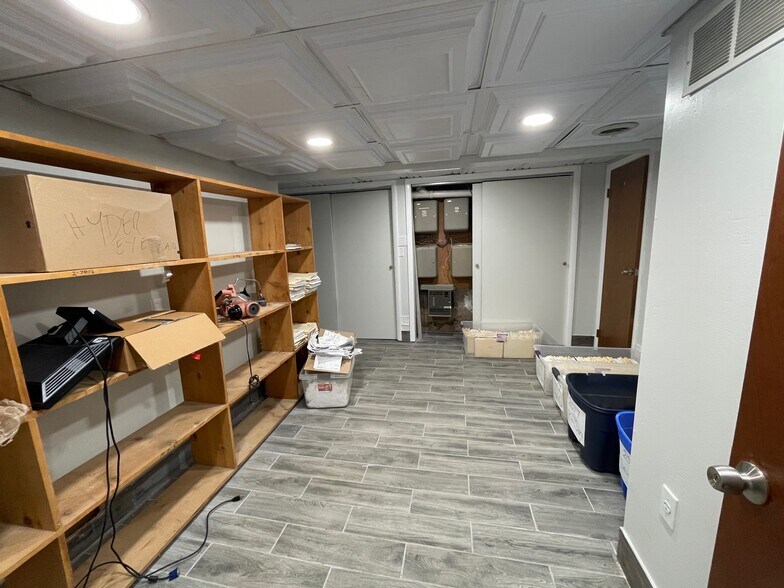 More Photos Of 1701 Wynwood Dr, Cinnaminson Medical For Sale