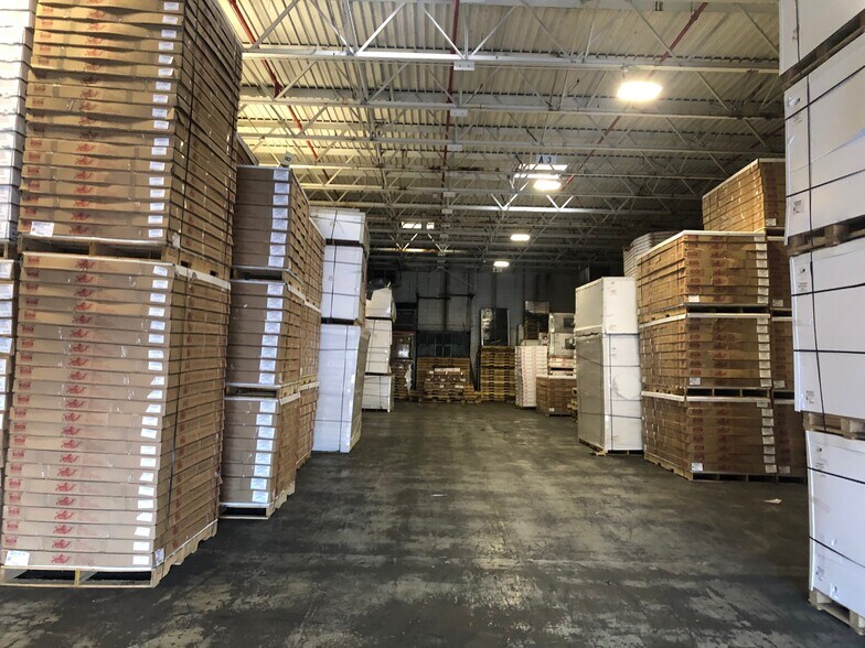 More Photos Of 263-275 Park Ave, East Hartford Warehouse For Lease