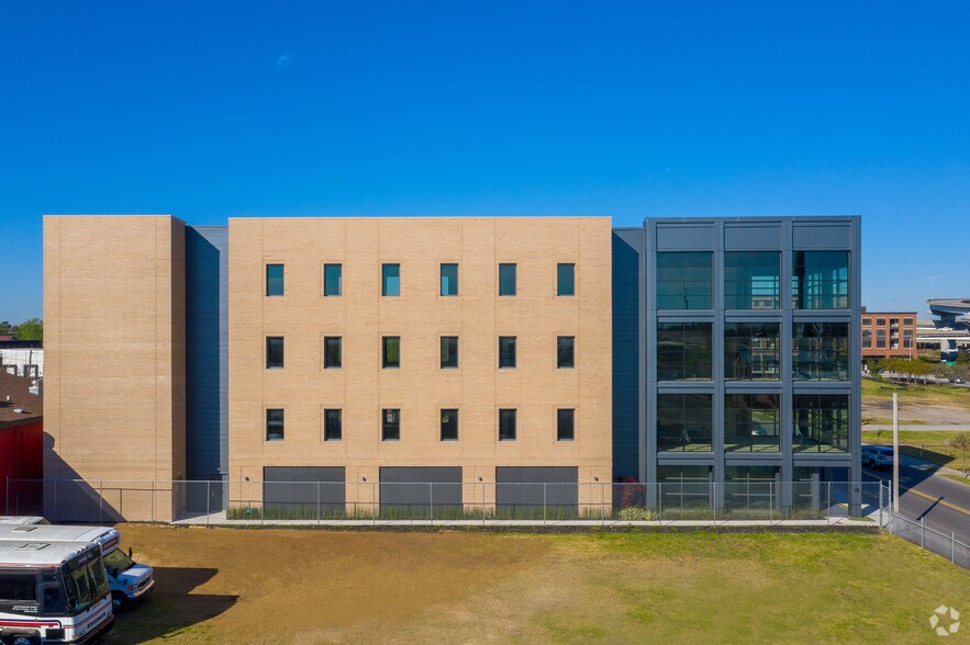 More Photos Of 229 Huger St, Charleston Office For Lease