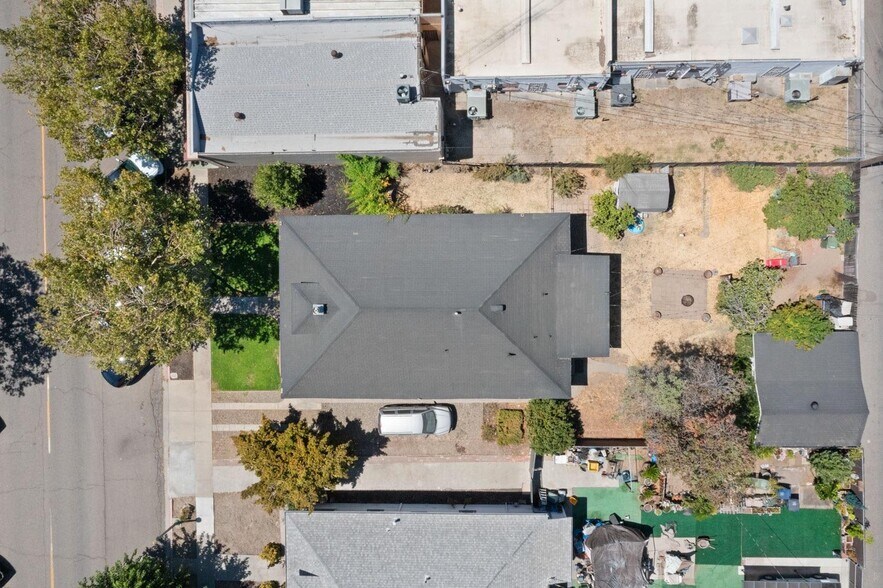 More Photos Of 411 Crane Ave, Turlock Office For Sale