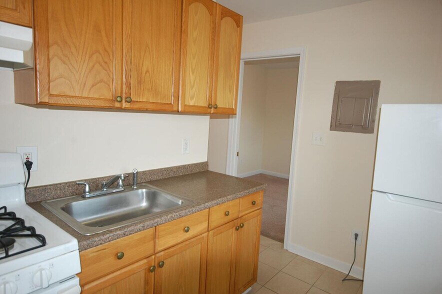 More Photos Of 293 4th Ave, Quantico Apartments For Sale