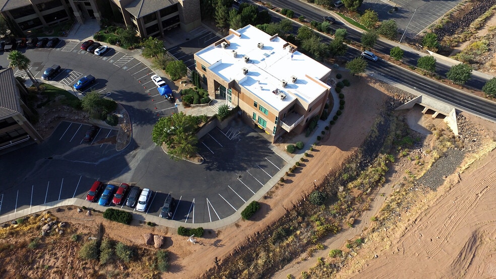 More Photos Of 912 W 1600 S, Saint George Unknown For Lease