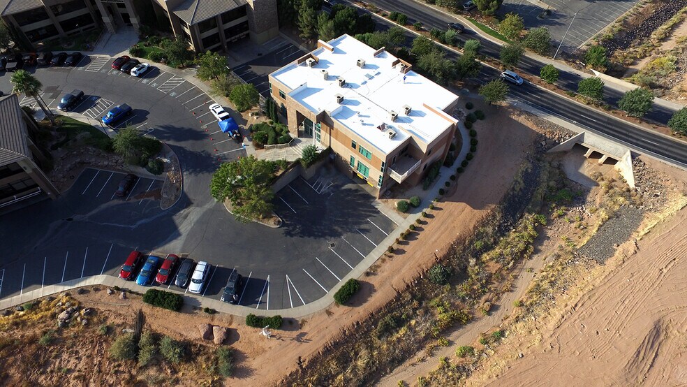More Photos Of 912 W 1600 S, St George Unknown For Lease