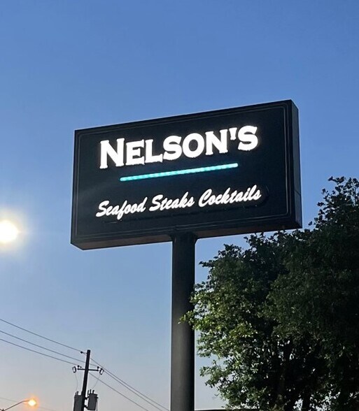 More Photos Of 17602 Preston Rd, Dallas Restaurant For Sale