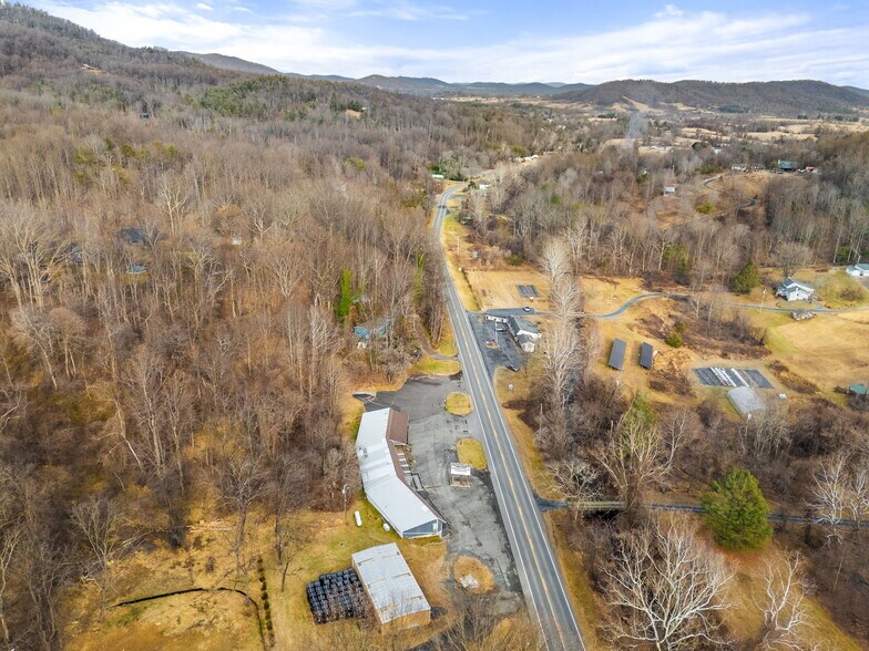 More Photos Of 11669 Lee Hwy, Sperryville Restaurant For Sale