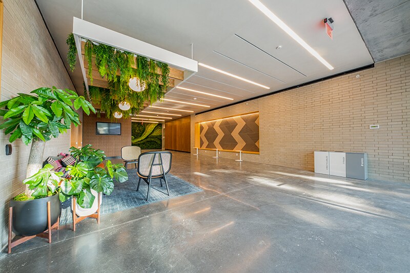 More Photos Of 3212 E Cesar Chavez St, Austin Office For Lease