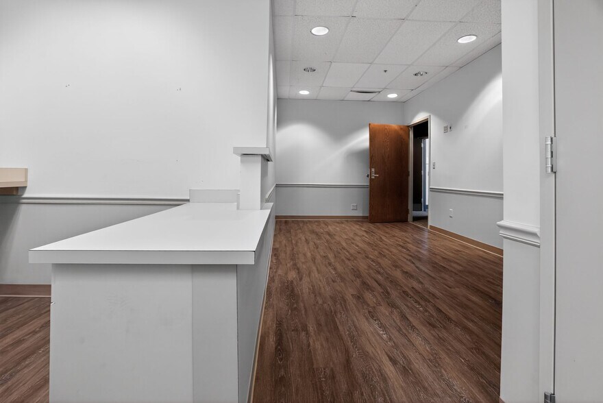 More Photos Of 3525 Prytania St, New Orleans Medical For Lease