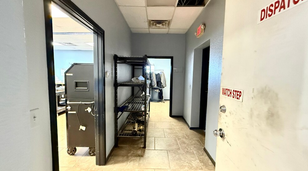 More Photos Of 14625 N Hollyhock Ave, Gardendale Warehouse For Sale