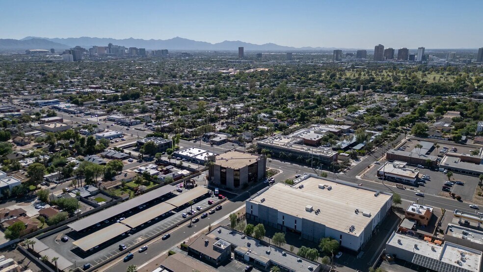 More Photos Of 3221 N 16th St, Phoenix Office For Sale