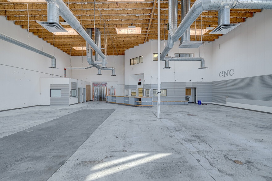 More Photos Of 5461 Arville St, Las Vegas Warehouse For Lease