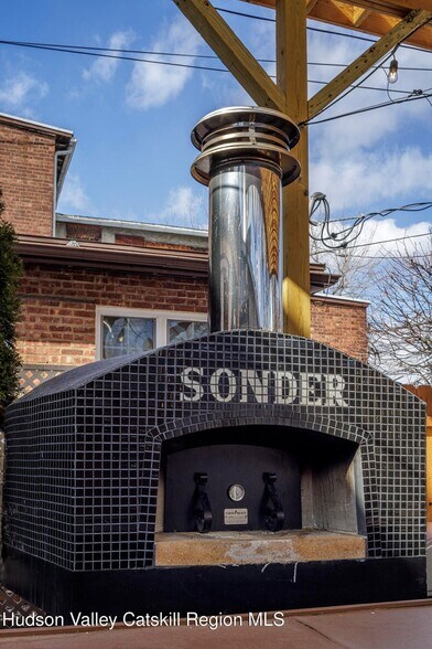 More Photos Of 346 Broadway, Kingston Storefront Retail Residential For Sale