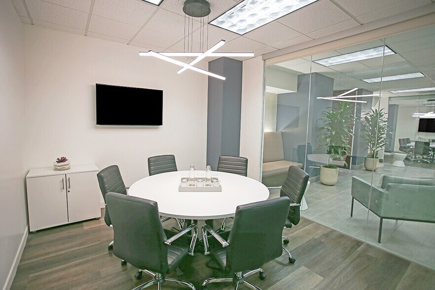 More Photos Of 18000 Studebaker Rd, Cerritos Coworking Space