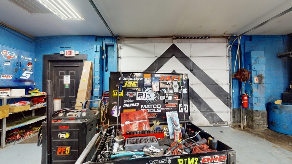 More Photos Of 2020 Chaneyville Rd, Owings Auto Repair For Sale