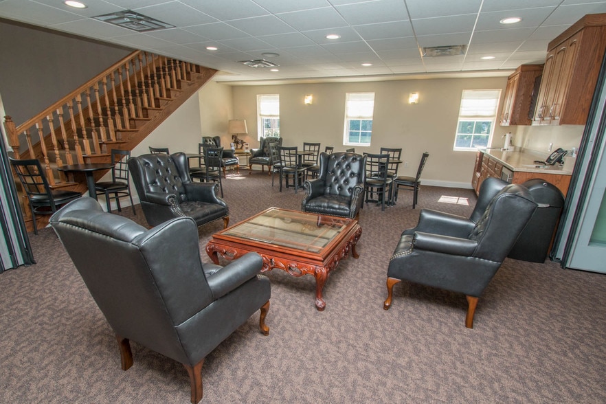 More Photos Of 22100 Mastick Rd, Fairview Park Office For Sale