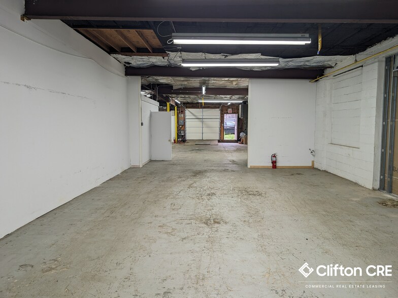 More Photos Of 83 Roosevelt Ave, Belleville Manufacturing For Lease