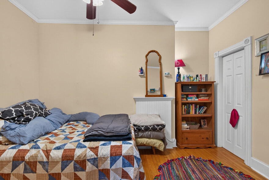 More Photos Of 446 Madison St NE, Minneapolis Multifamily For Sale
