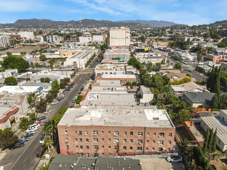 More Photos Of 138 S Westmoreland Ave, Los Angeles Apartments For Sale