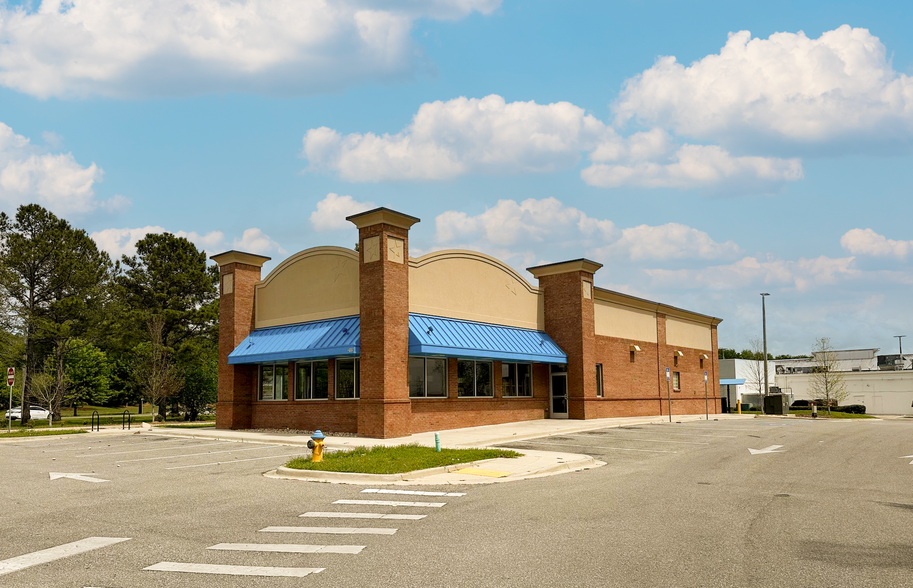 Primary Photo Of 2119 W Tennessee St, Tallahassee Fast Food For Lease