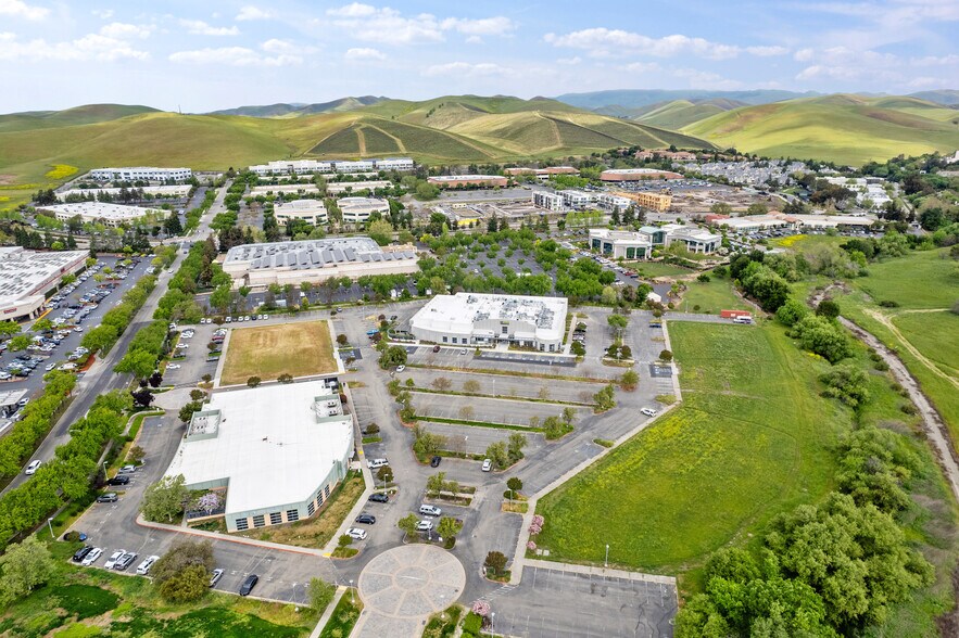 More Photos Of 2441 Constitution Dr, Livermore Research And Development For Lease