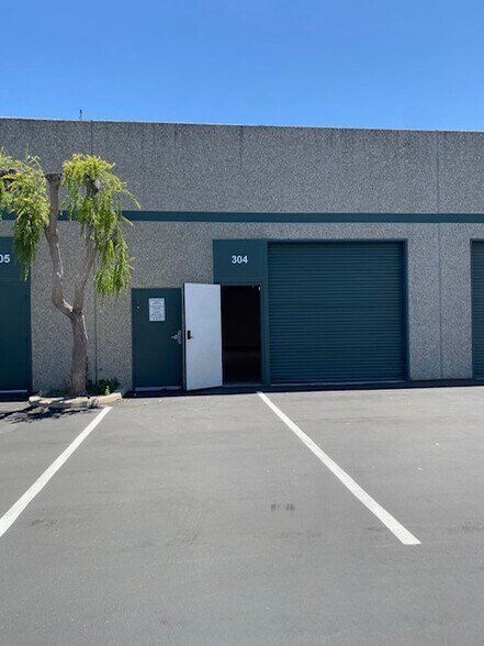 More Photos Of 3201 Corte Malpaso, Camarillo Warehouse For Sale