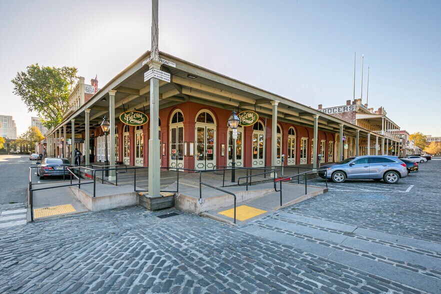 Primary Photo Of 1001-1015 Front St, Sacramento Restaurant For Sale