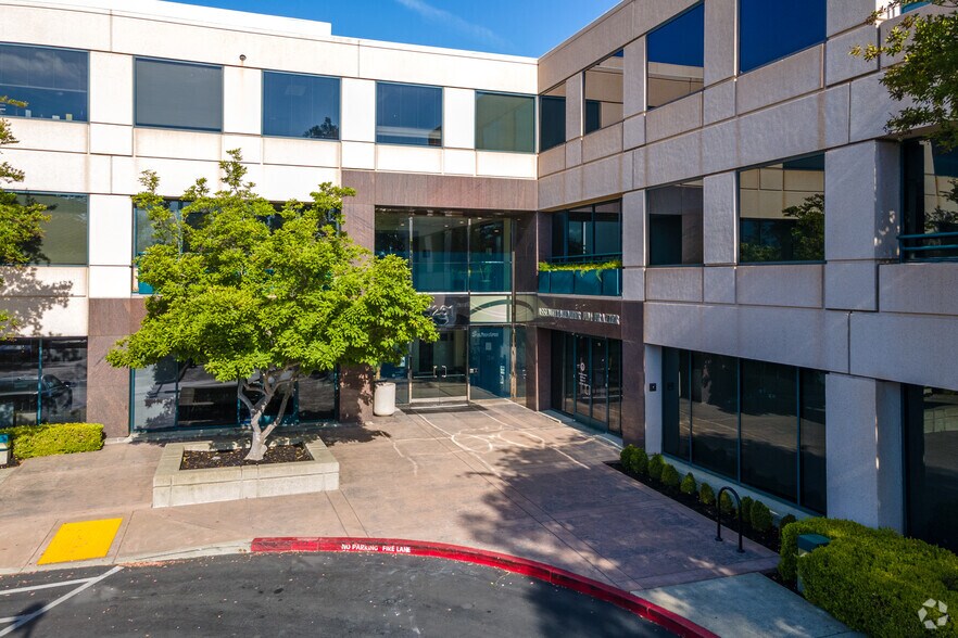 More Photos Of 1261 Travis Blvd, Fairfield Medical For Lease