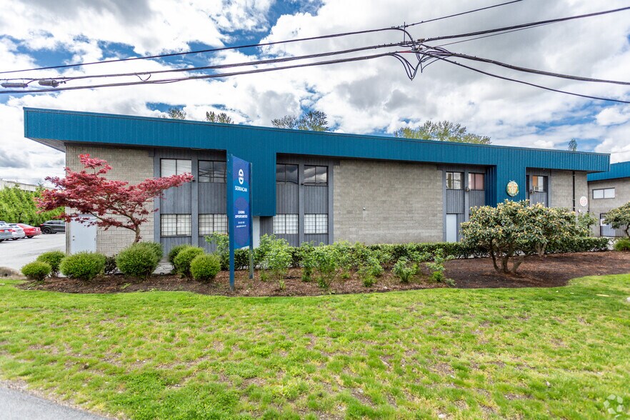 More Photos Of 1750 McLean Ave, Port Coquitlam Industrial For Sale