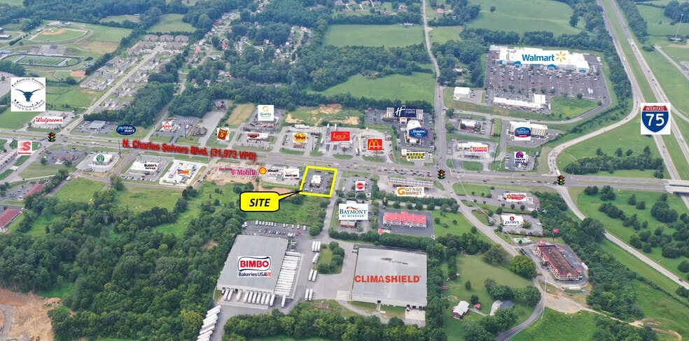 More Photos Of 2240 N Charles G Seivers Blvd, Clinton Fast Food For Lease