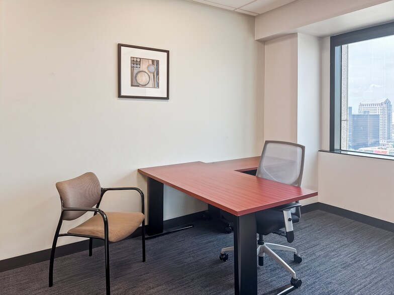 More Photos Of 201 St. Charles Ave, New Orleans Coworking Space