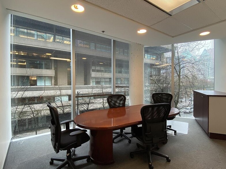 More Photos Of 938 Howe St, Vancouver Medical For Sale