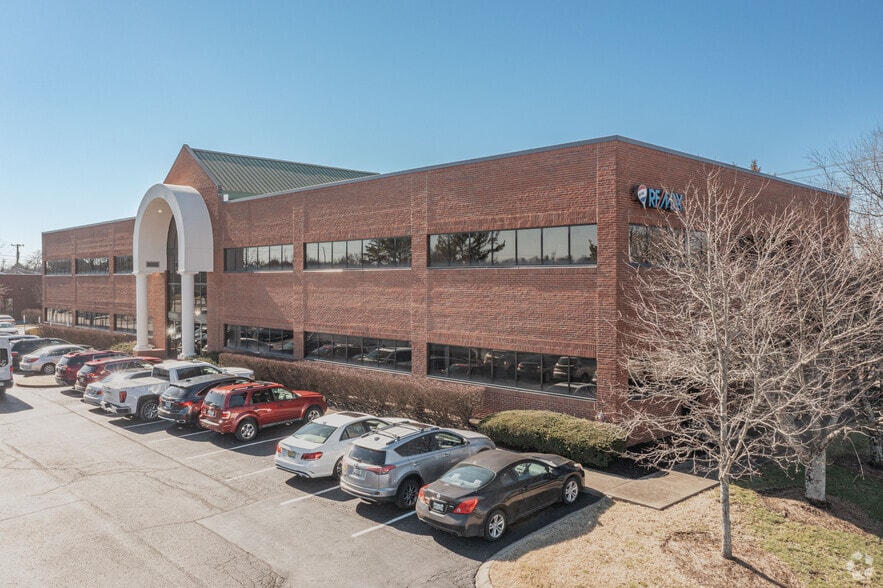 More Photos Of 131 Indian Lake Blvd, Hendersonville Office For Lease