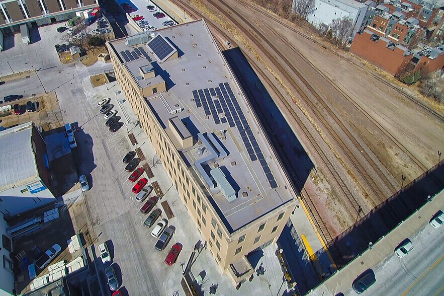More Photos Of 950 S 10th St, Omaha Office For Lease