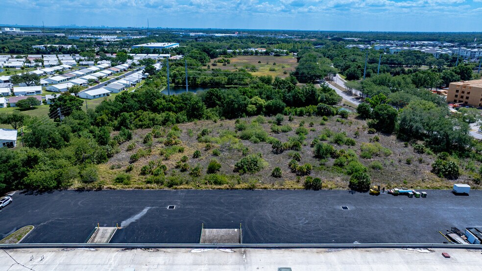 More Photos Of 3855 Gateway Centre Blvd, Pinellas Park Land For Sale