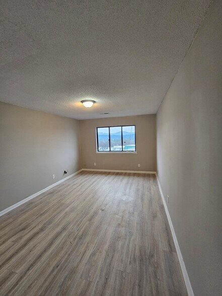 More Photos Of 2225 Golf Rd SW, Huntsville Apartments For Sale