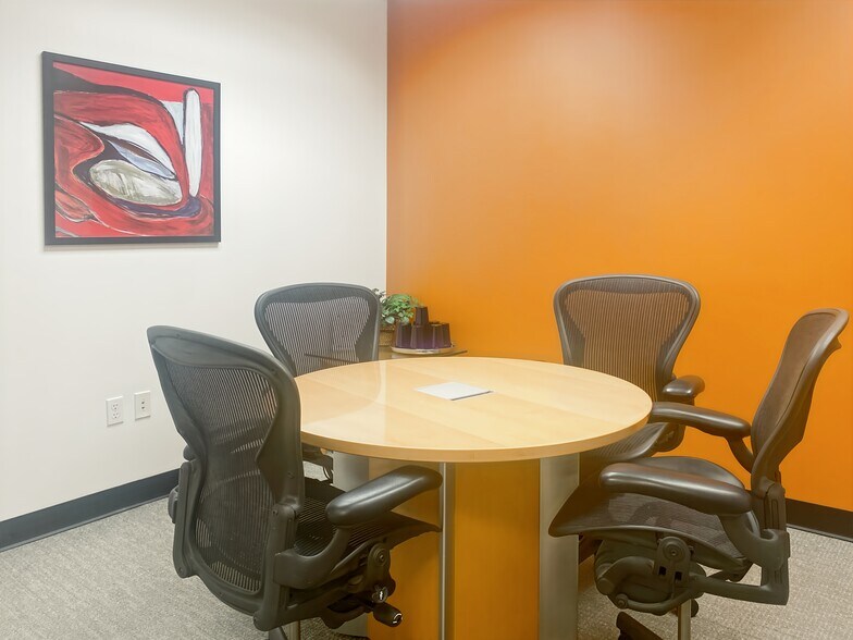 More Photos Of 250 Monroe Ave NW, Grand Rapids Coworking Space