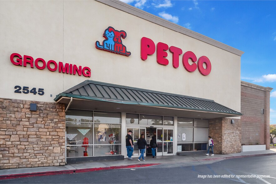 More Photos Of 2545 W Florida Ave, Hemet Freestanding For Sale