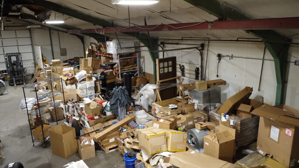 More Photos Of 3822 Bennington Ave, Kansas City Warehouse For Sale