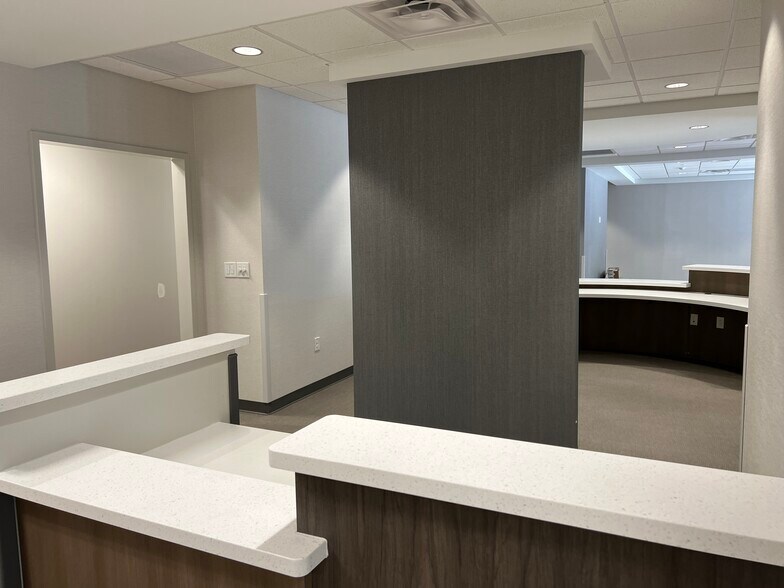 More Photos Of 290 Heritage Walk, Woodstock Medical For Lease