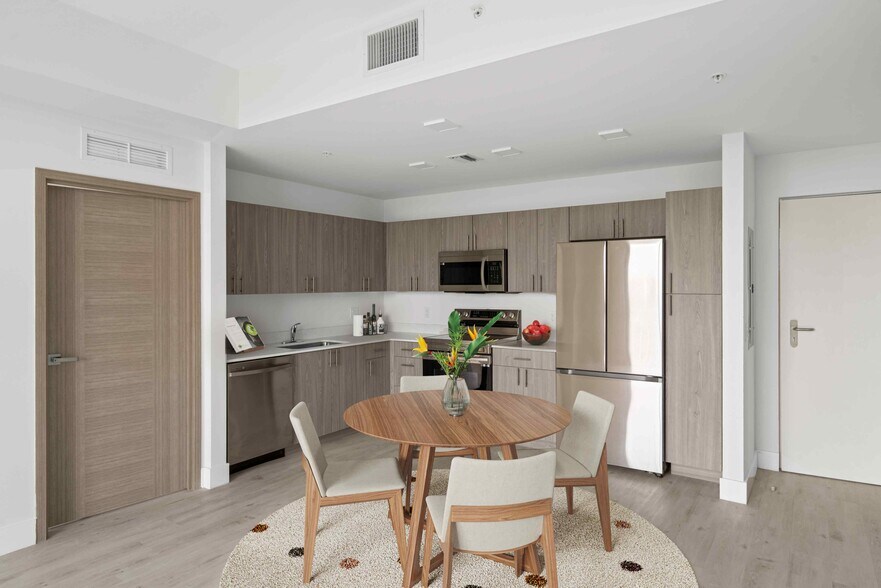 More Photos Of 1601 SW 32nd Ave, Miami Apartments For Lease